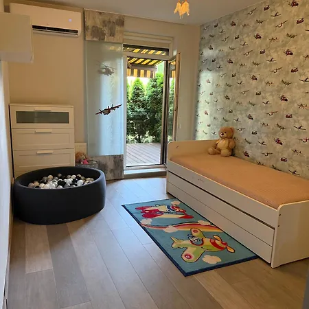 Apartament Erdvus Butas Palangos Centre *